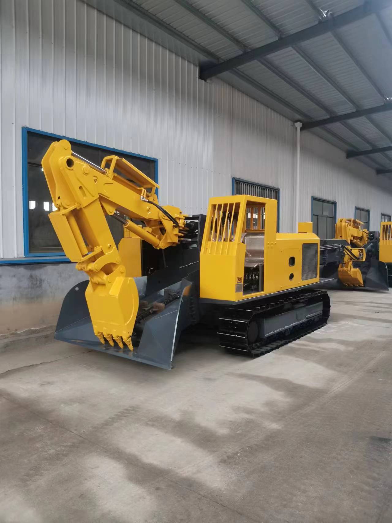 The wave of intelligent mining is sweeping across the country, and Hemei Heavy Industry's inclined shaft muck loader wins with its 