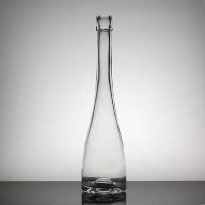 Transparent glass tall and thin beverage bottle, suitable for long-necked white spirits and fruit wines