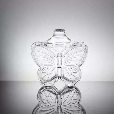 Custom-shaped Beauty Female glass bottles for wine lovers and connoisseurs