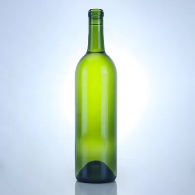 700ml antique green glass bottle, suitable for the base glass of spirits, rum, gin, oil and beer