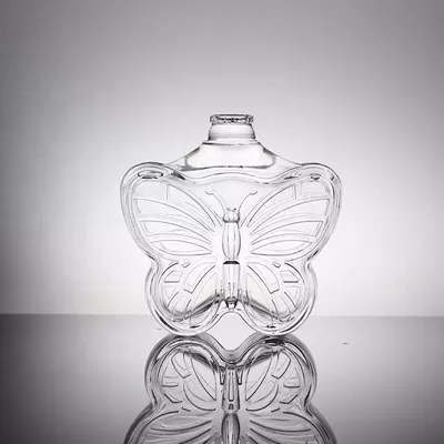 Exquisite perfume glass bottles can accept logos and come with custom-shaped empty bottles