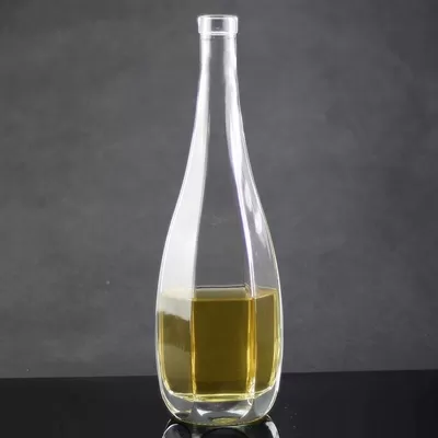 Glass-necked olive oil packaging bottle, polygonal design and cork cap